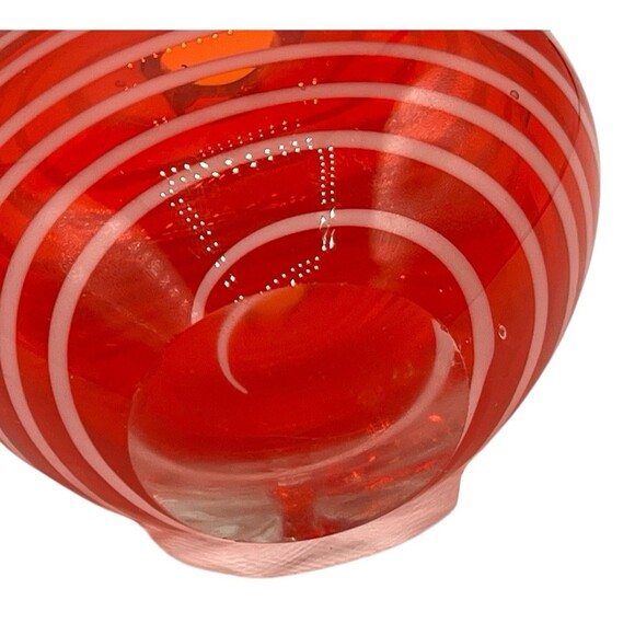 Art Glass Heart Shaped Bud Vase Paperweight Red with White Swirls Hand Blown - Picture 7 of 7
